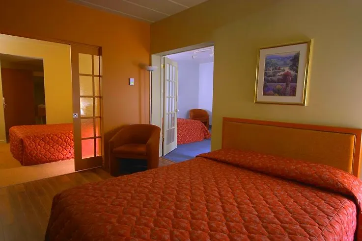 Hotel Le Voyageur Quebec City